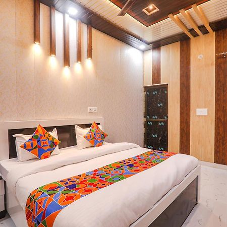 Fabhotel Uma Yugul Ayodhya Eksteriør billede